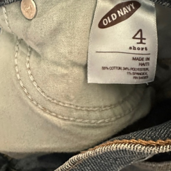 Old Navy The Flirt Jeans - Picture 5 of 5